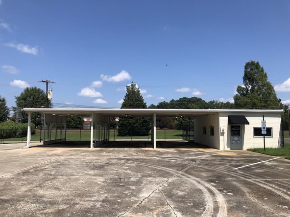 206 E Washington St, Mebane, NC 27302